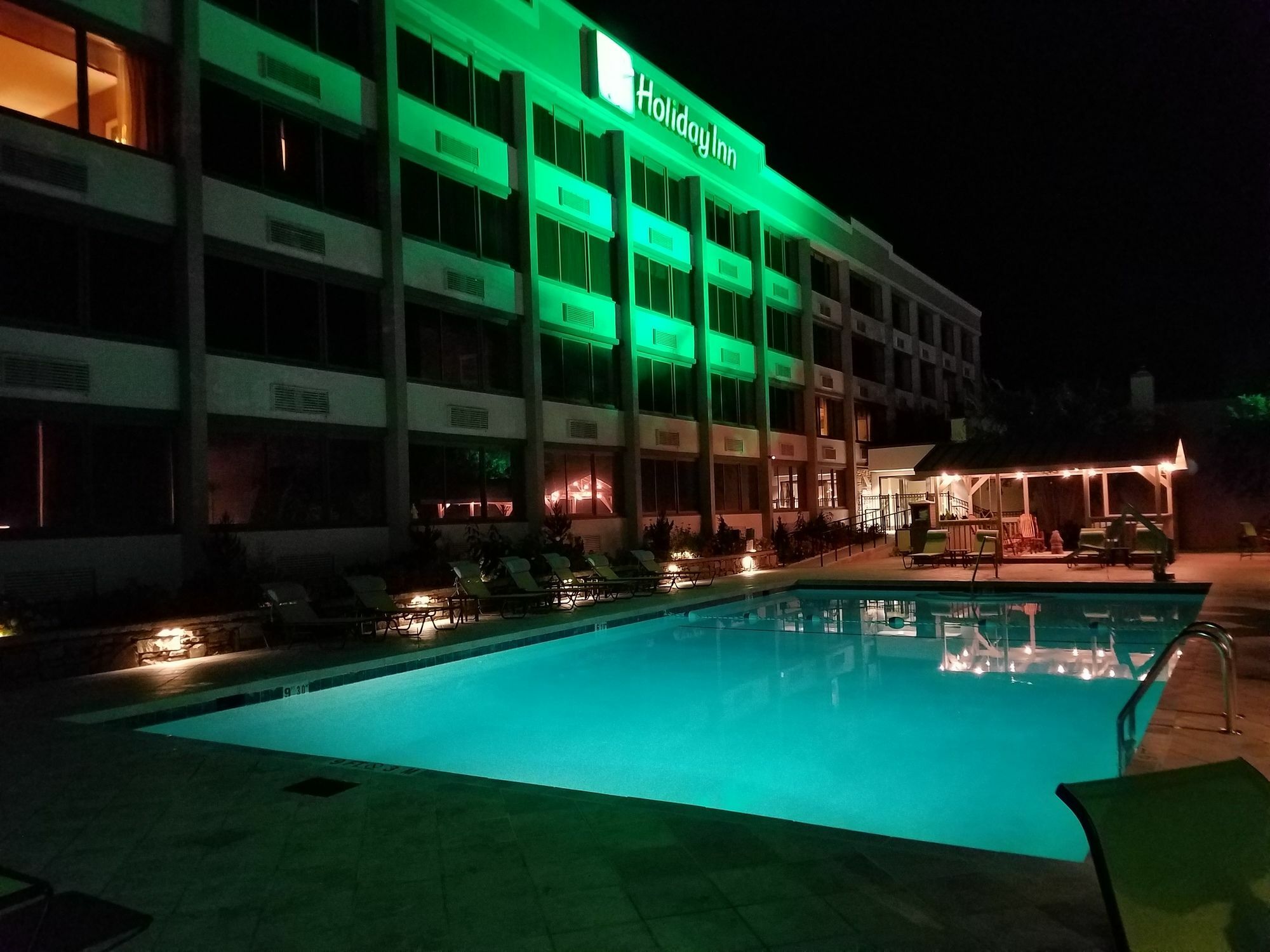 Holiday Inn Asheville East-Blue Ridge Pkwy By Ihg Exterior foto